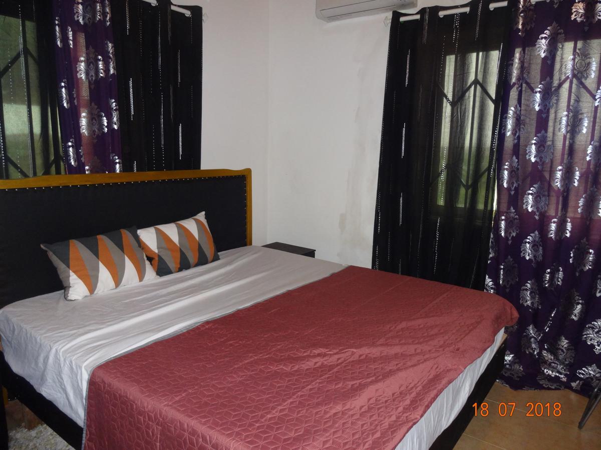 Nordik Palace Bed & Breakfast Tema Buitenkant foto