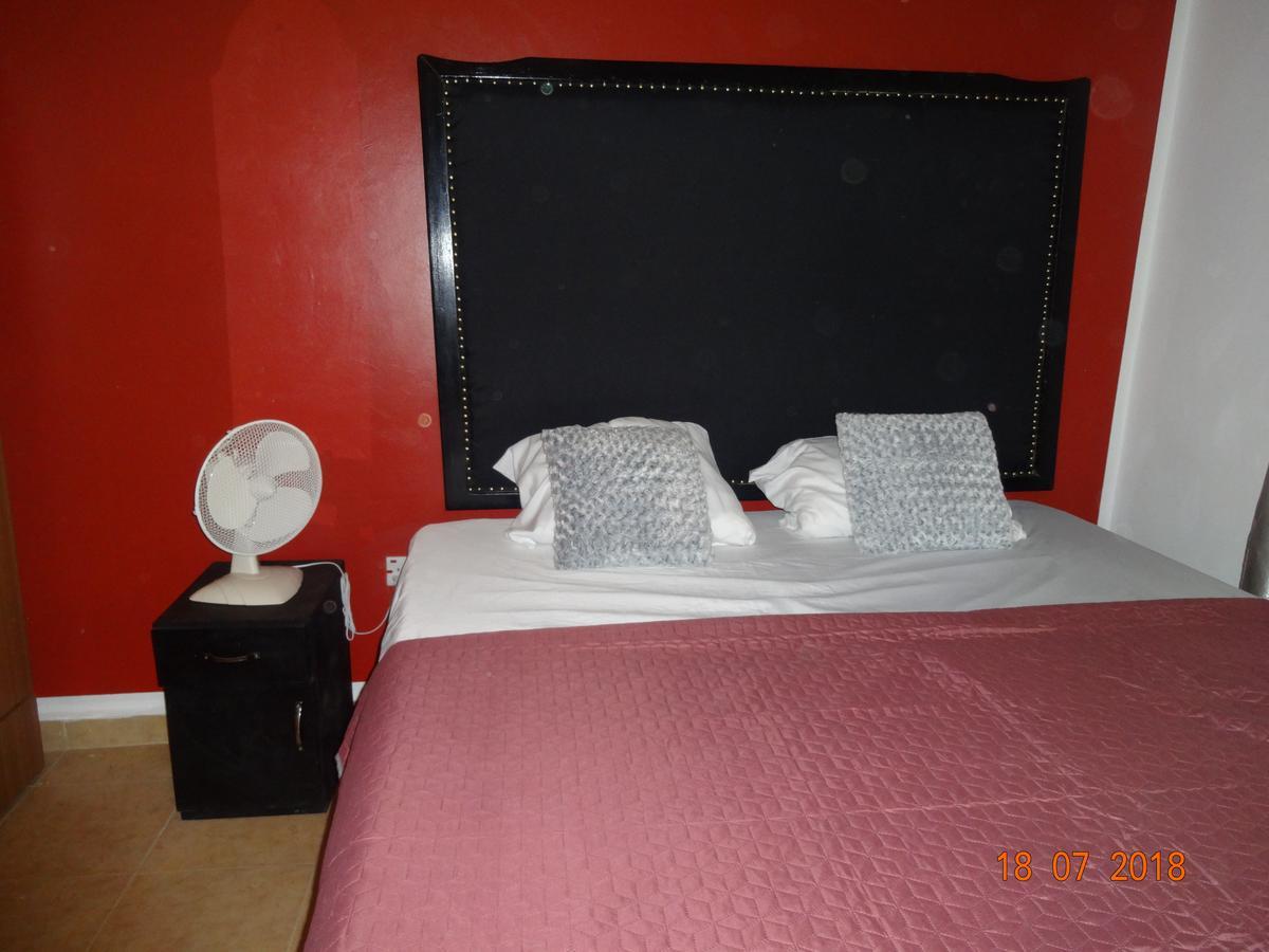 Nordik Palace Bed & Breakfast Tema Buitenkant foto